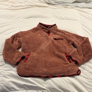 Cozy dusty pinkish Sherpa fleece Pullover w/ Buffalo Plaid Accents